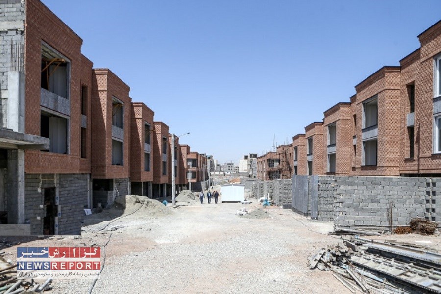 بازدید استاندار لرستان از طرح نهضت ملی مسکن بروجرد