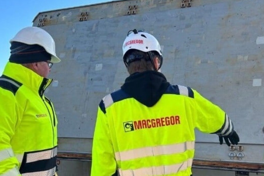 آخرین گام برای تجزیه کارگوتک/مک گرگور، متخصص حمل و نقل محموله های دریایی فروخته شد