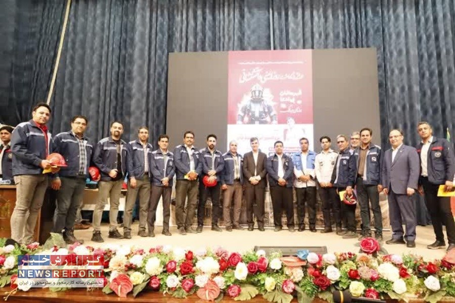 تصویر ایمنی، اولویت بی‌چون‌وچرا؛ بزرگداشت روز ایمنی و آتش‌نشانی در آهنشهر بافق