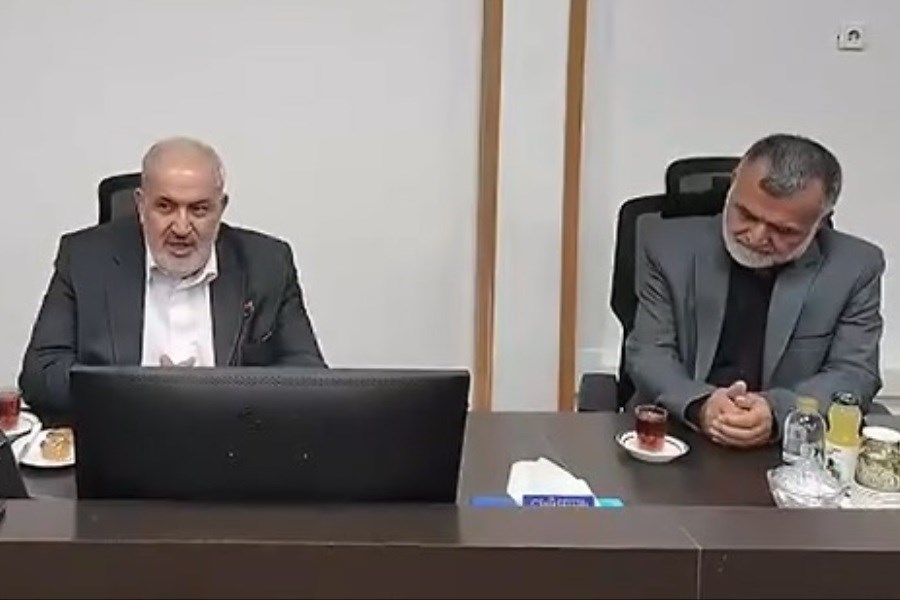 تجلیل وزیر نیرو و مدیرعامل شرکت توزیع نیروی برق استان تهران از خانواده معزز شهدا